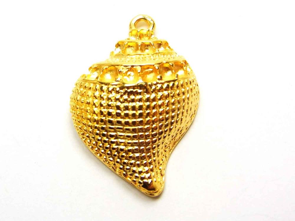 Metallanhänger, große Muschel, 46 x 30 mm, vergoldet<br />3,60 €