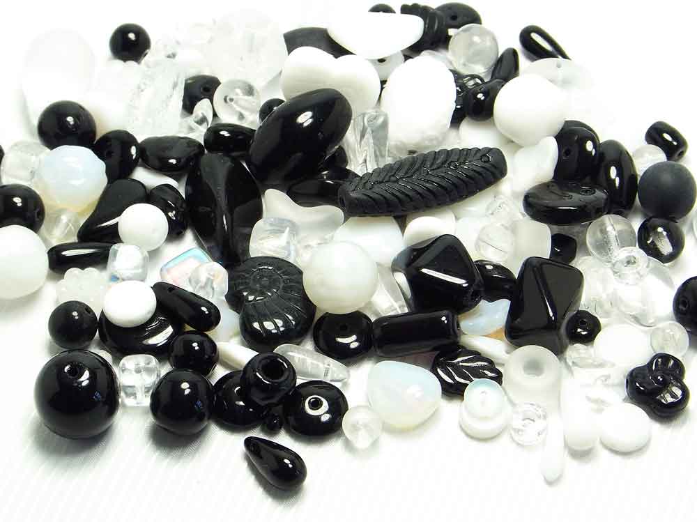 100 g böhmische Glasperlen Mischung, PINGUIN, schwarz, weiß, kristall<br /><span class=