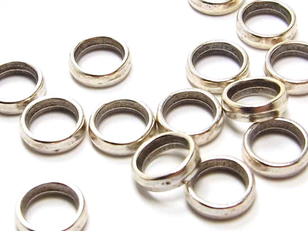 Bild 1 von 10 x Metallperlen, schmaler Ring, 8 x 2,5 mm, versilbert, 10 Stück