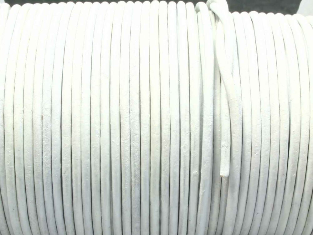 Bild 1 von 1 Meter Lederband, Rundleder, ca. 2 mm, weiß