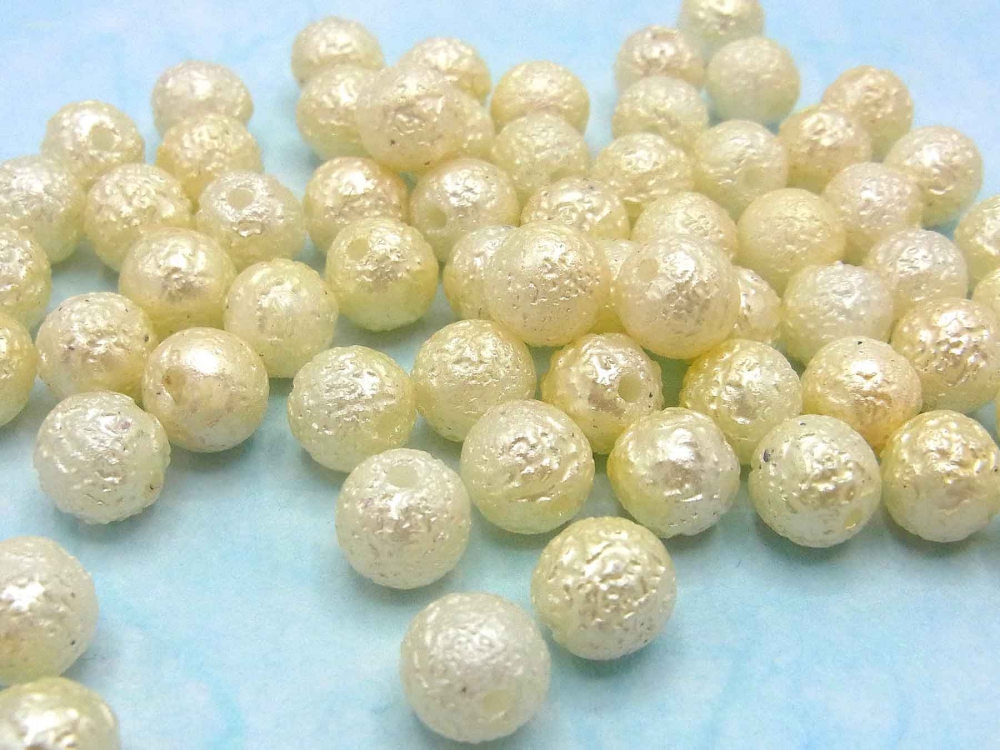 Bild 1 von 50 x Böhmische Glasperlen, Krepp-Perlen, rund, 8 mm, Farbe: elfenbein