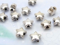 10 x Metallperle, kleine Sterne, 6 mm, versilbert