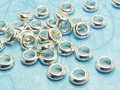 20 x Metallperle, kleiner Ring, 6 x 3,5 mm, versilbert